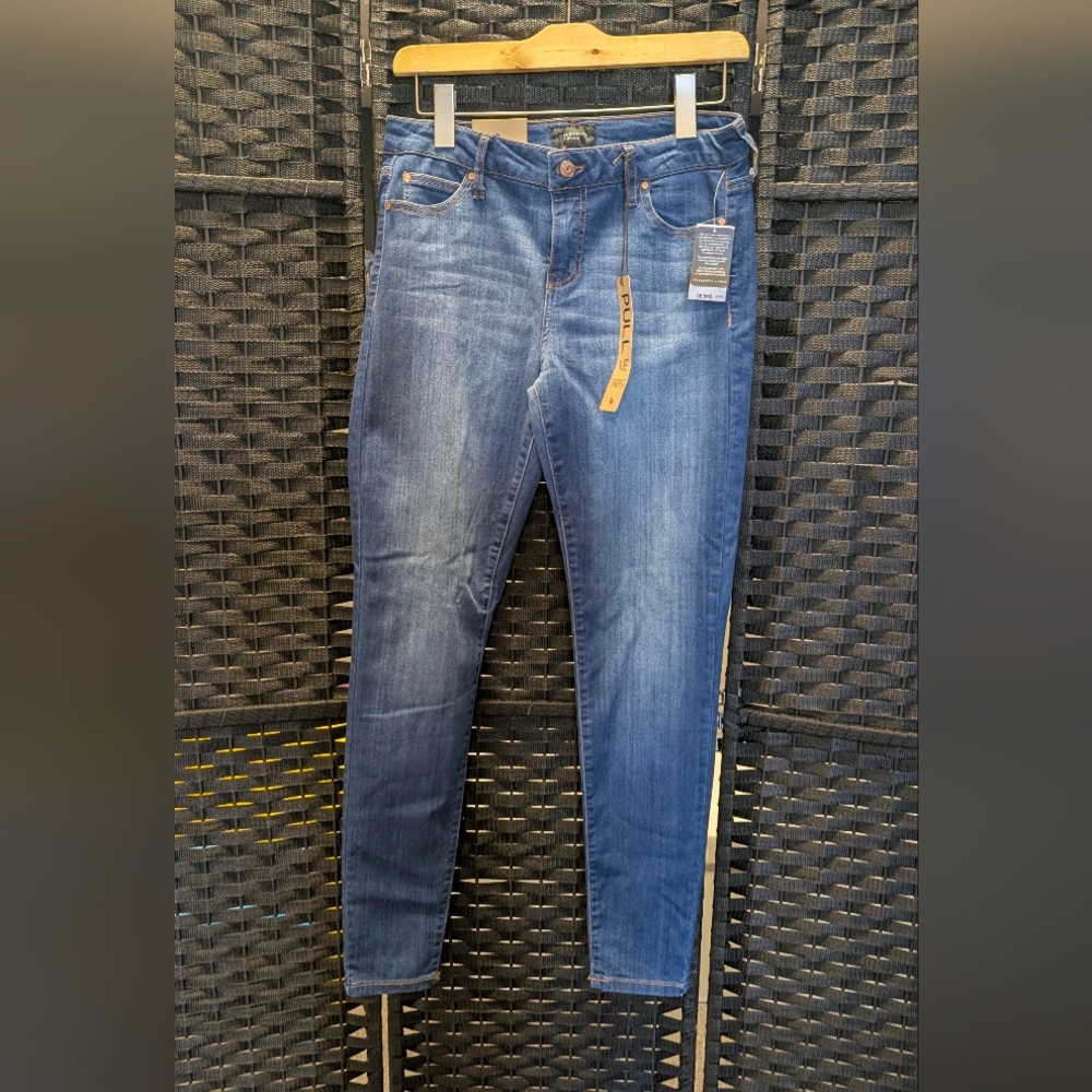Celebrity Pink Stretch Denim Jeans